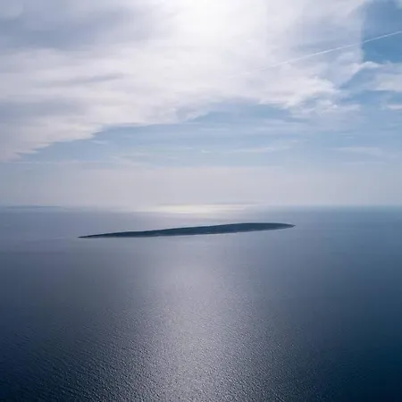 W/ Spacious Terrace * Мандре