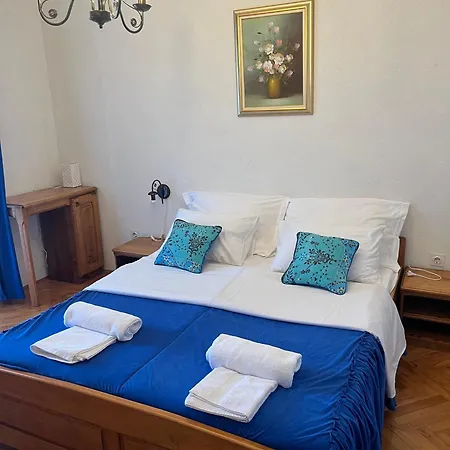 W/ Spacious Terrace Mandre