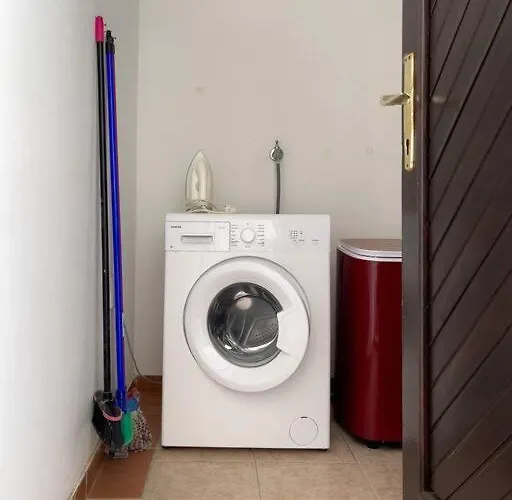 W/ Spacious Terrace Ferienhaus *