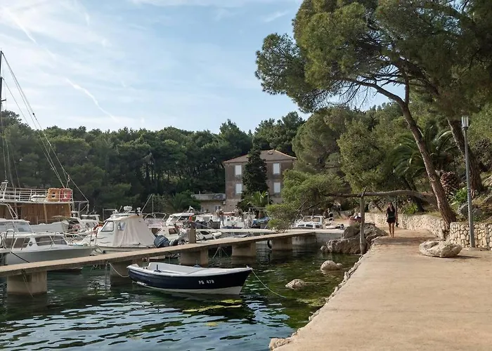 W/ Spacious Terrace * Mandre